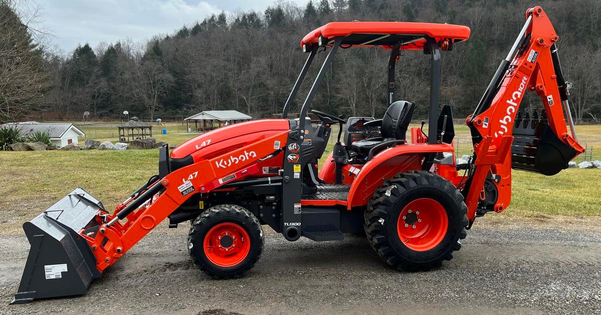 Mahaffey City Council takes possession of a new backhoe/loader news