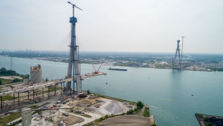 Gordie Howe Bridge cost rises to $6.4 million amid delay