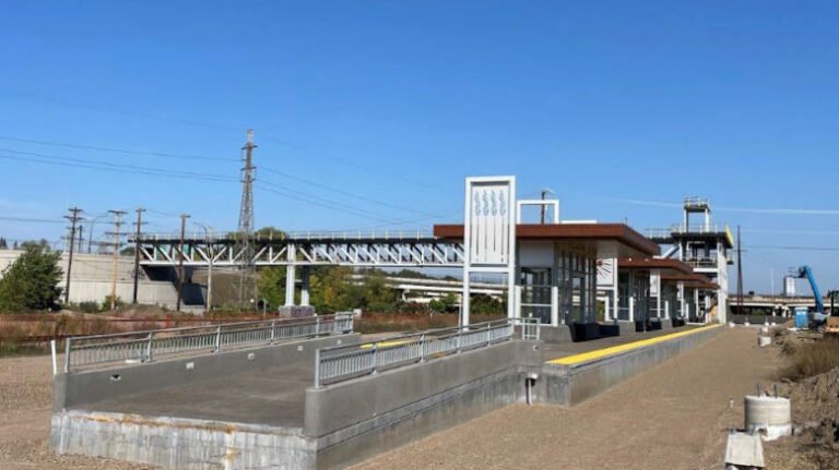 Employee sues agency behind delayed Minnesota light rail project