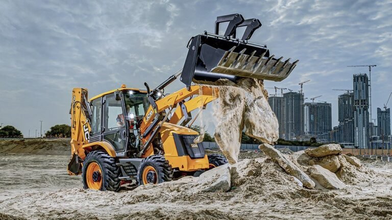 New range of JCB 3CX backhoe loaders full of new features