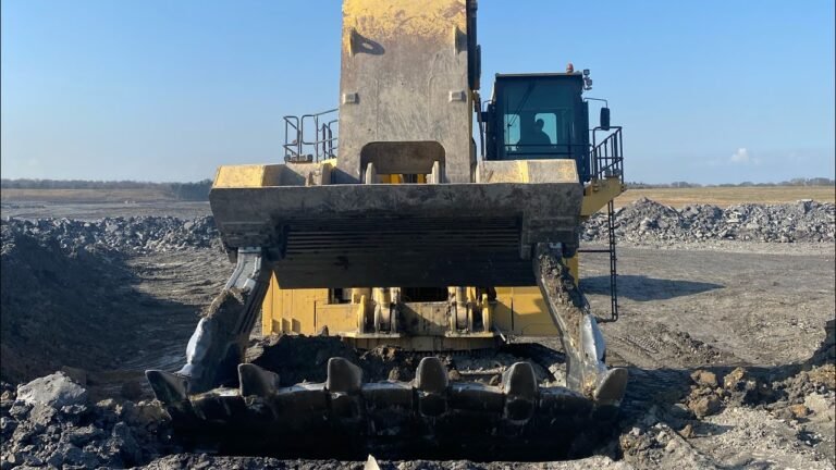 KOMATSU MINING EXCAVATOR #shorts