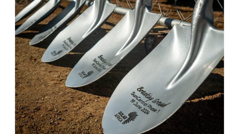 Work begins on the first phase of the 1 GW solar installation in South Africa