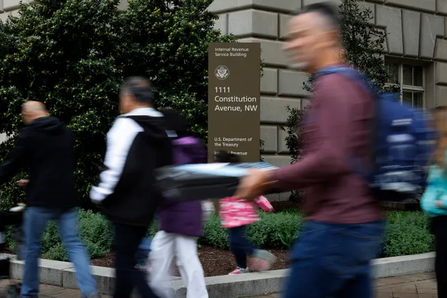 9 Year-End Tax Tips for General Contractors