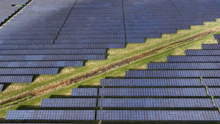 The Senate Finance Committee reduces the IRA cuts of the chamber, but few changes in the wind and the plot