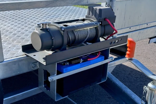 Types and uses of inclination trailer