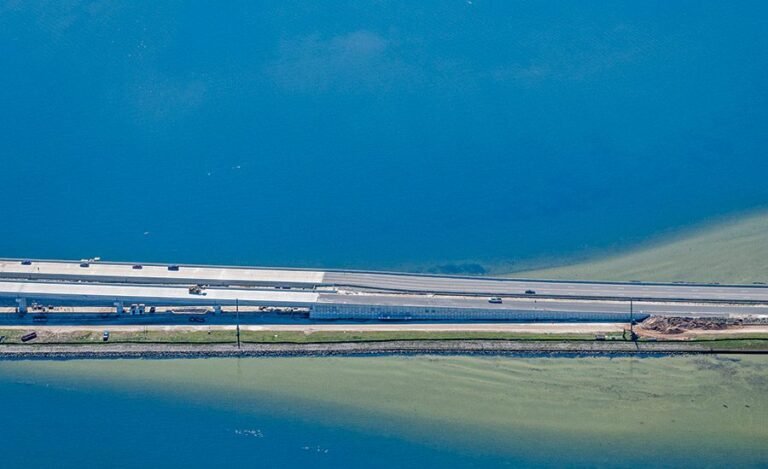 Merit prize, road/bridge: NASA bridge replacement