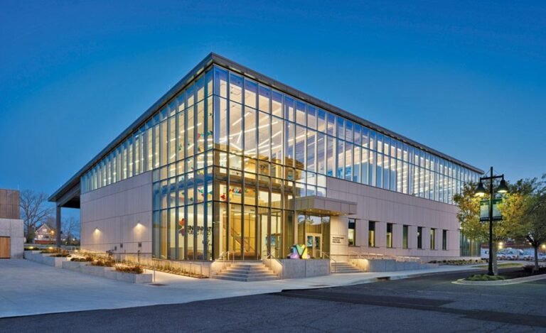 Best Office/Retail/Mixed Use: New Cincinnati Public Radio Headquarters