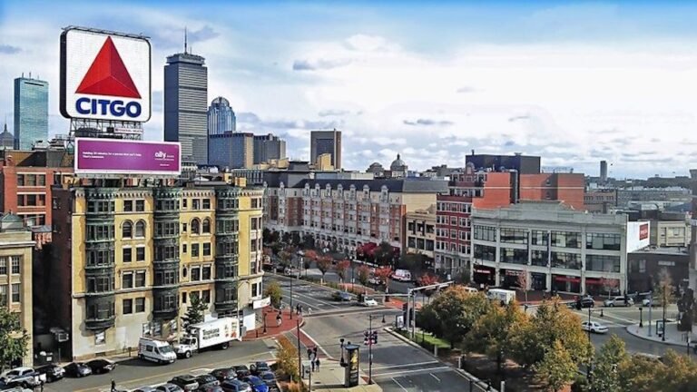 Suffolk will move Boston’s famous Citgo sign, piece by piece, this spring