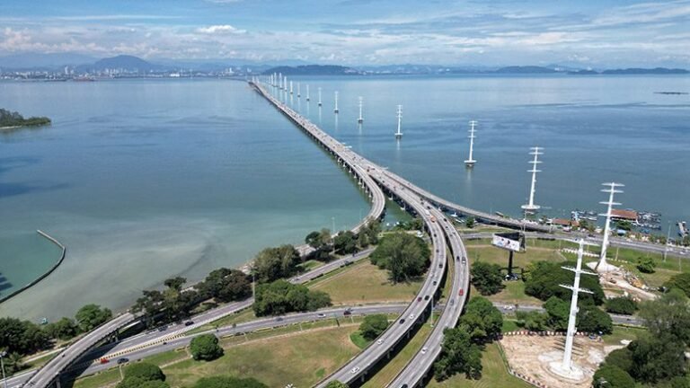 Merit Award, Electrical/Industrial: 275 KV Transmission Line from PMU New Prai to PMU the Light