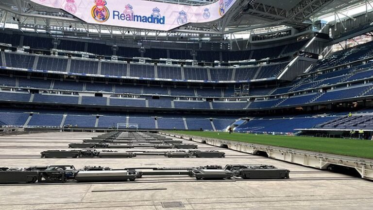 Best Project, Specialized Construction: Fully Automated Pitch Change Solution at the Santiago Bernabéu Stadium