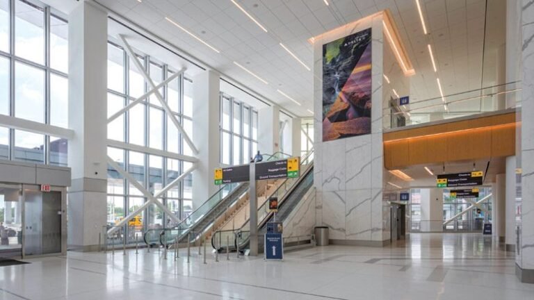 Delta Air Lines LGA Airfield Reconfiguration Program