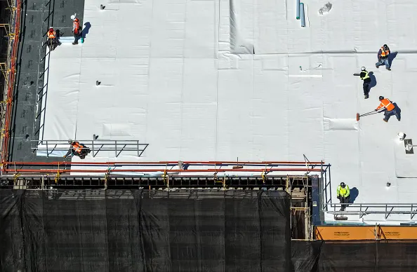 Construction job offers started the year slowly