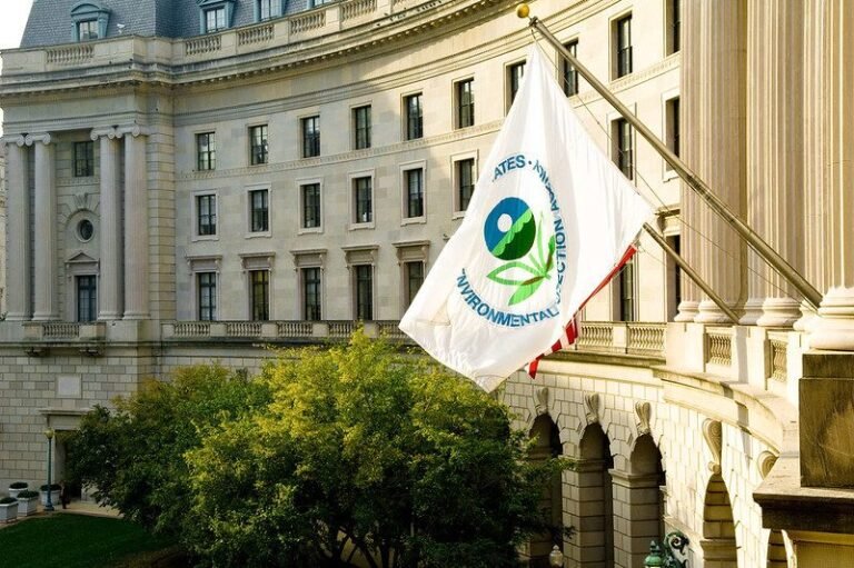 EPA may allow pre-construction of some large facilities without a full clean air permit