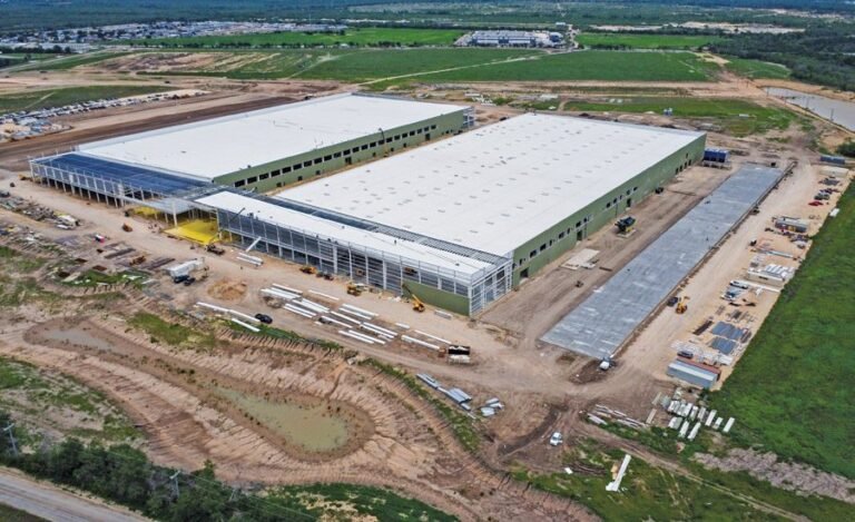 Inside JCB’s Texas Megafactory | Engineering News-Register