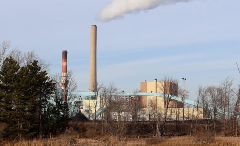 Federal court limits Energy Department’s power to delay coal plant retirements
