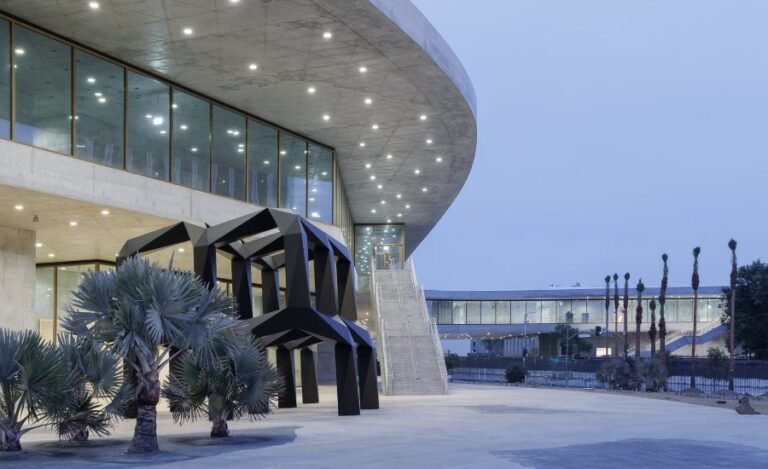 Construction views west | Engineering News-Register