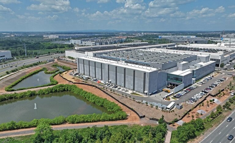 Best Manufacturing: CloudHQ LC3 Data Center