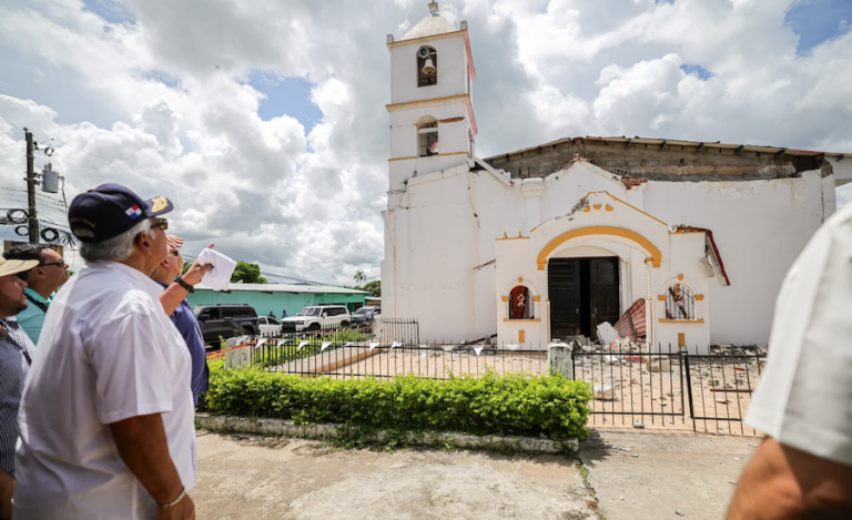 An earthquake shakes southern Panama, damaging bridges and destroying homes